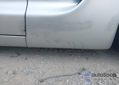 2001 Chevrolet Corvette из США, поврежденный, VIN 1G1YY22G415121113